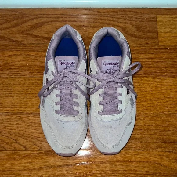 Dusty Purple Reeboks - Picture 6 of 11